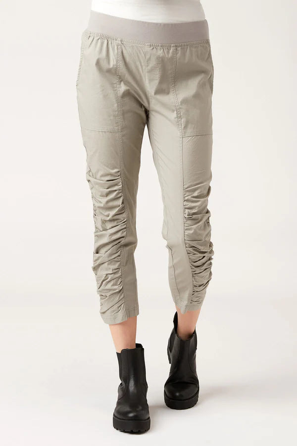 Geyser Crop Pants