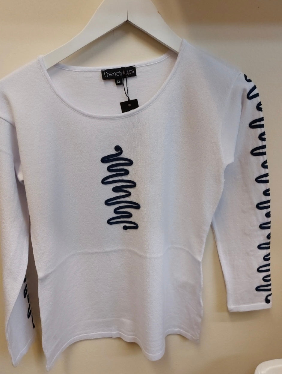 Zigzag Scoop Neck Top