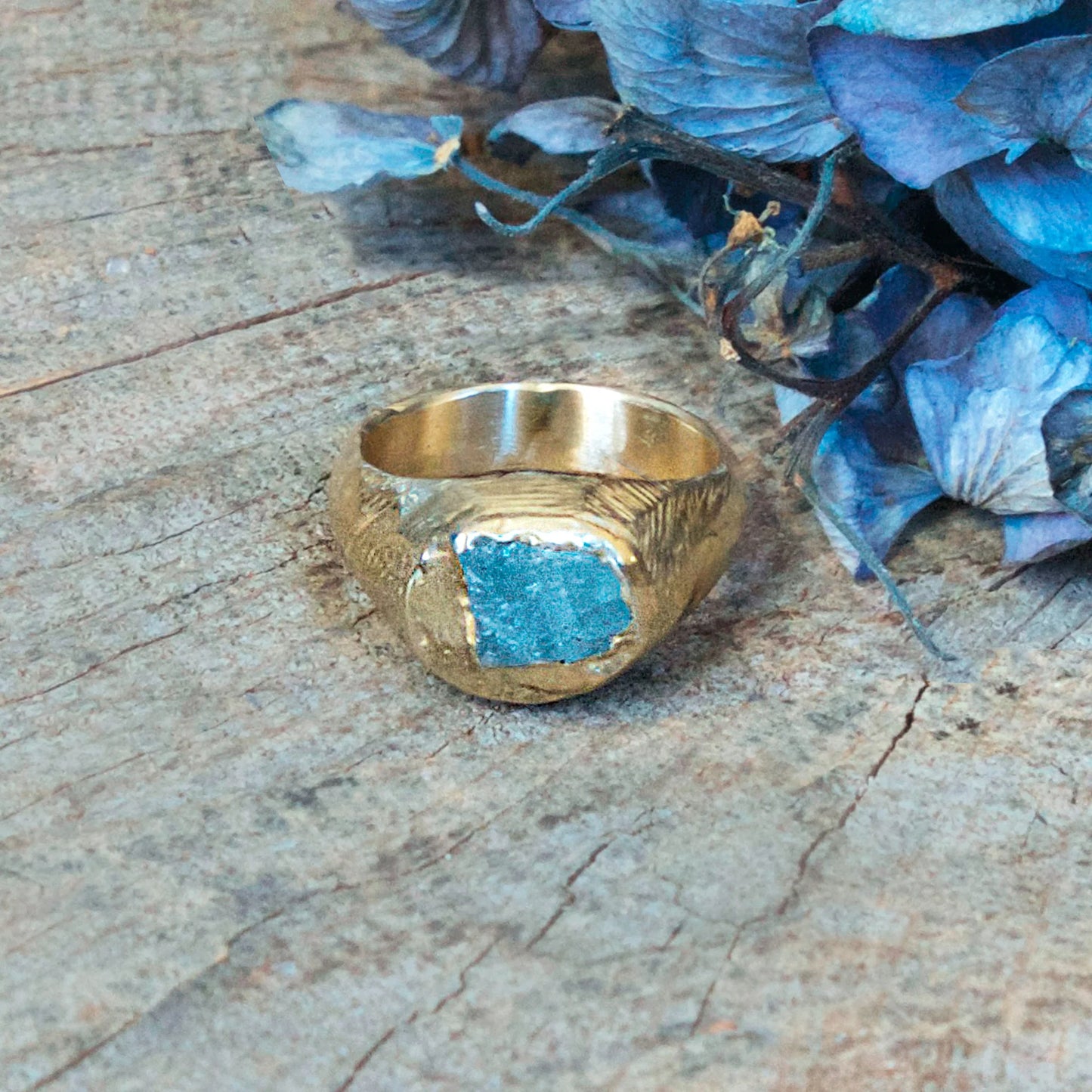 Guardian Signet Ring - Aquamarine