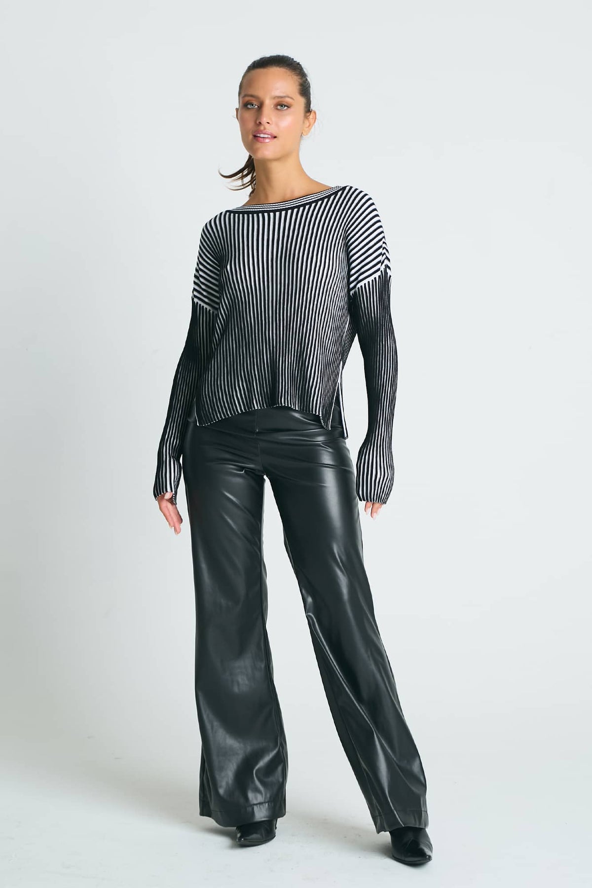Pima Cotton Groovy Stripe Crewneck Sweater - Black/White