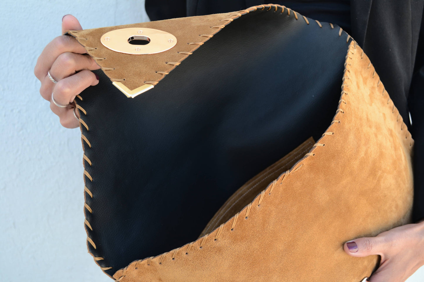 Symmetria large soft clutch in caramel