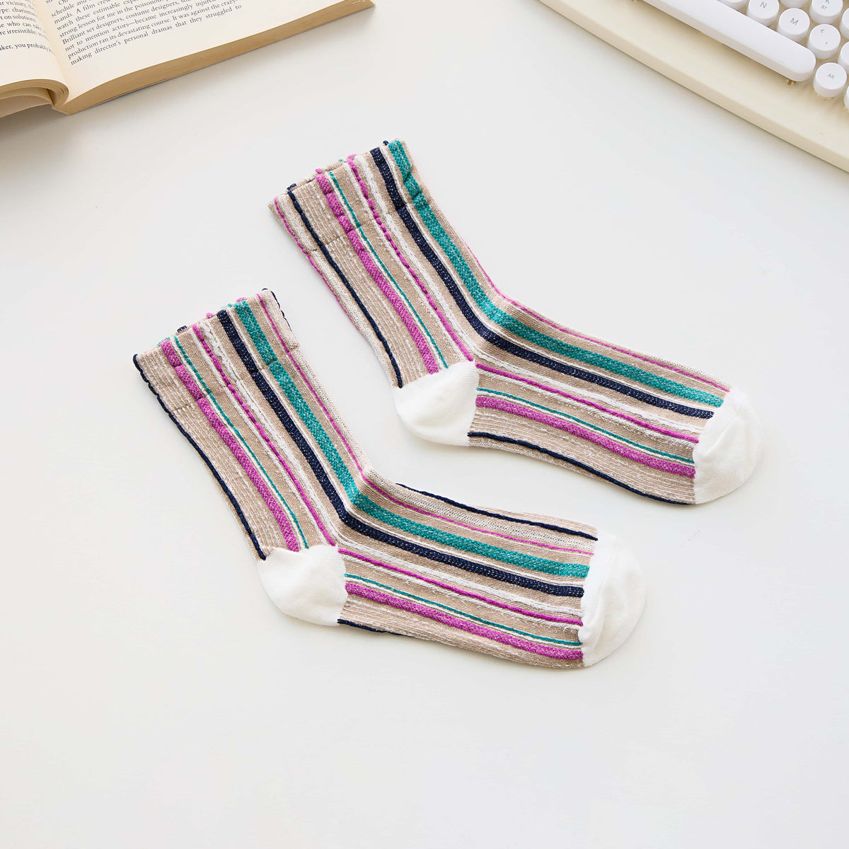 Women’s Cotton Striped Crew Socks – Soft Textured Knit