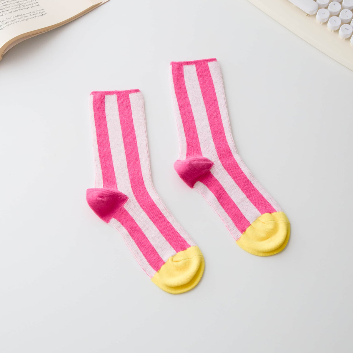 Women’s Cotton Striped Crew Socks – Contrast Toe