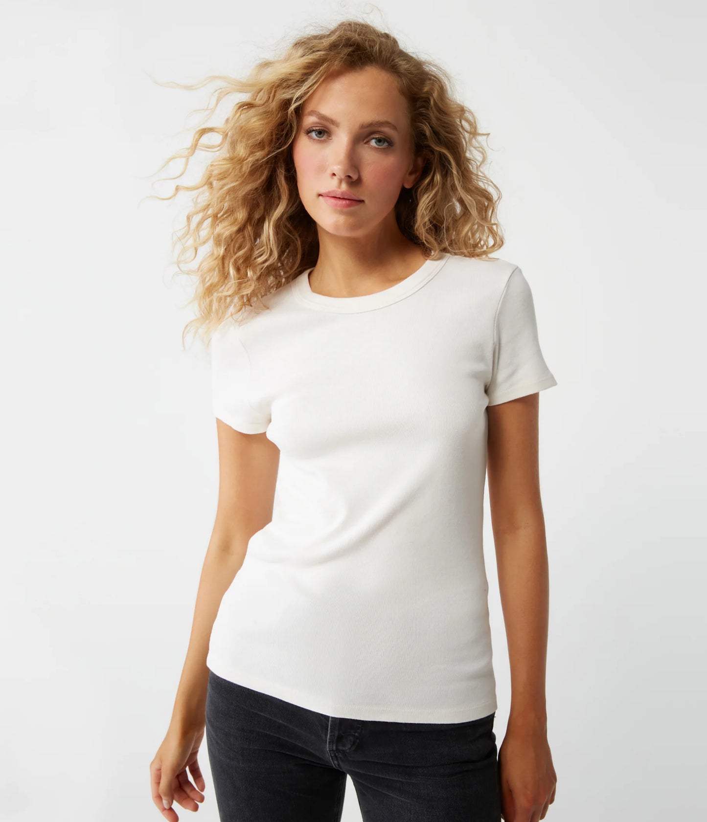 Lexy Tee