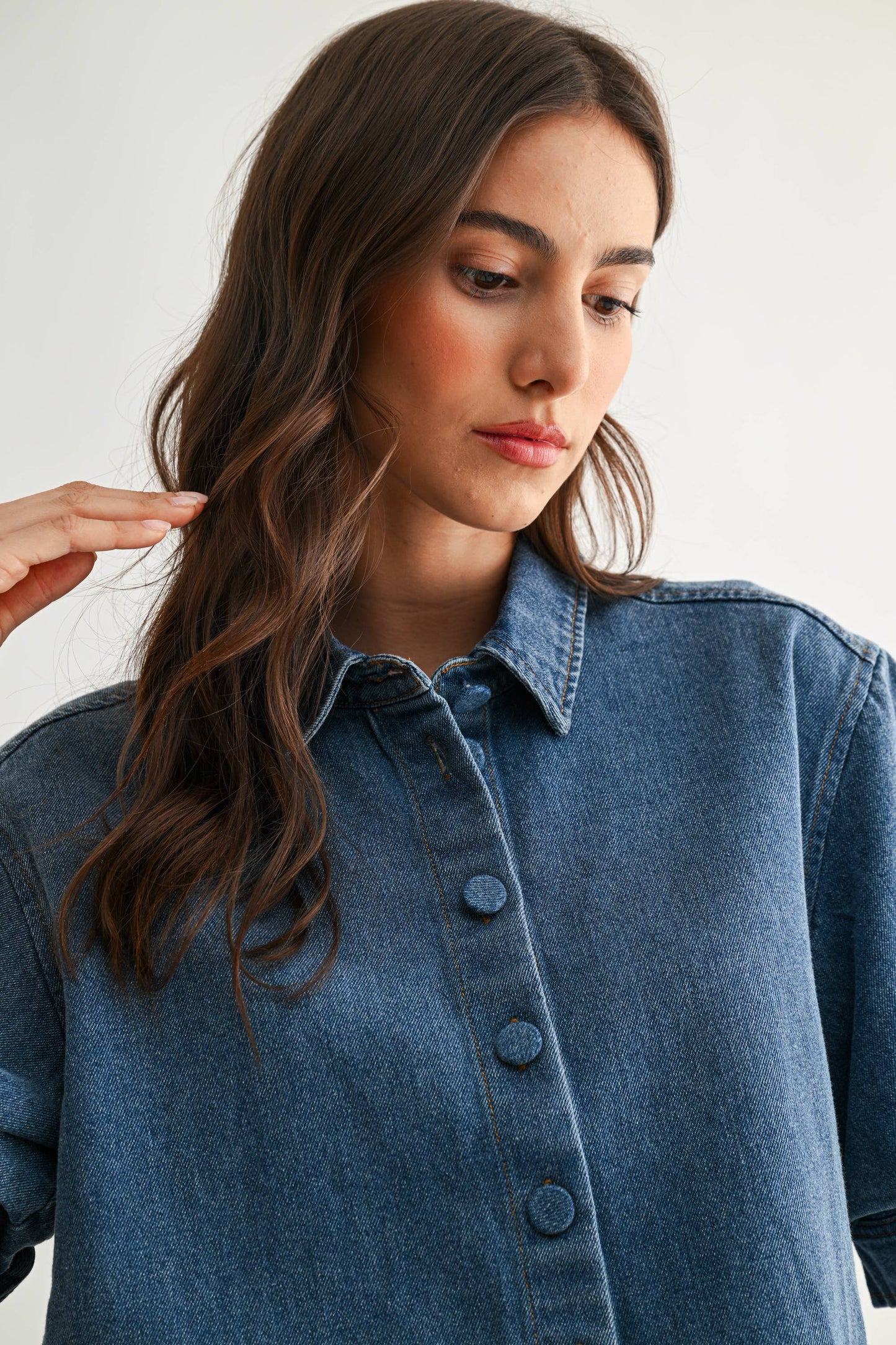 CJT26783 Short-Sleeve Cropped Denim Shirt