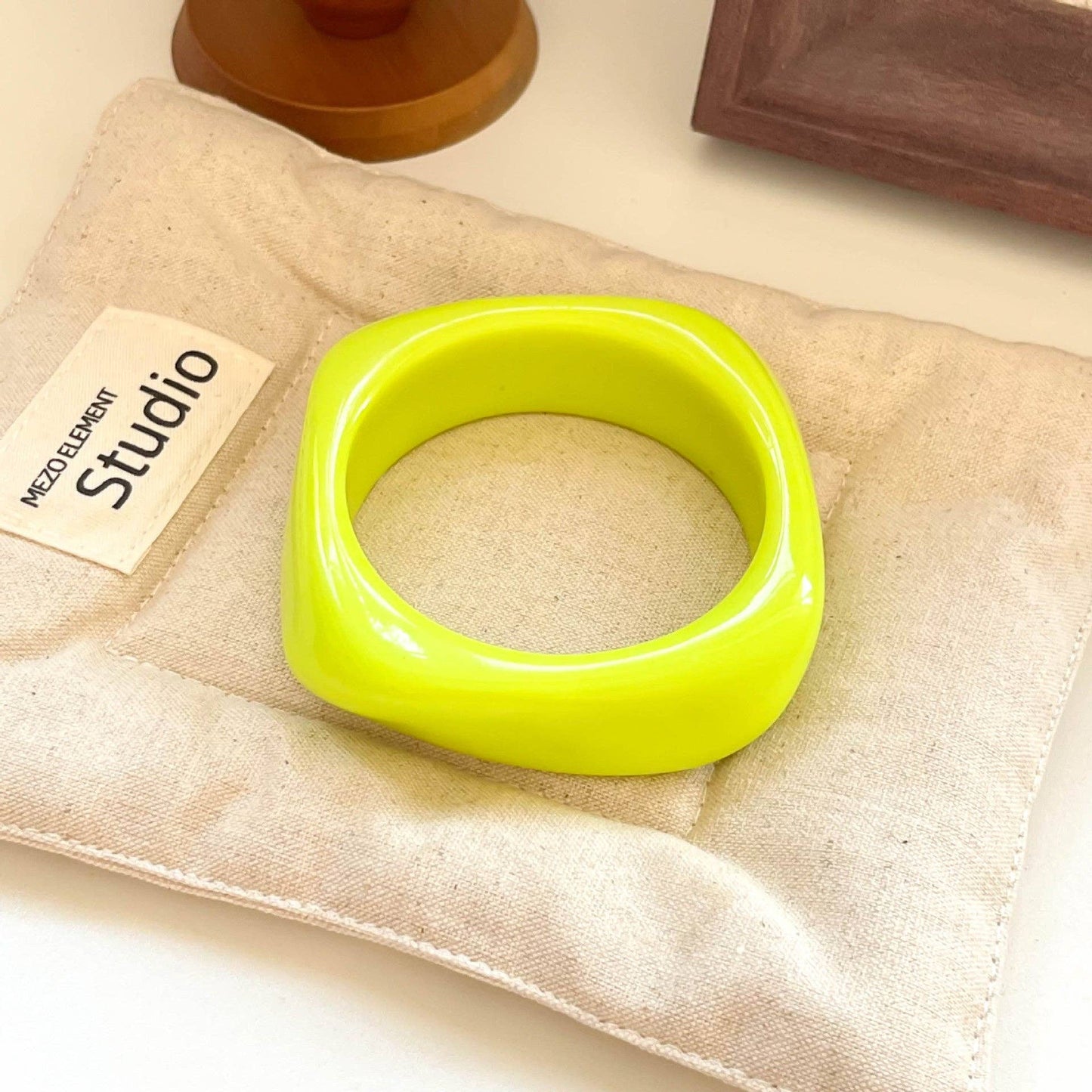 Candy Color Irregular Acrylic Bracelets DP25B589