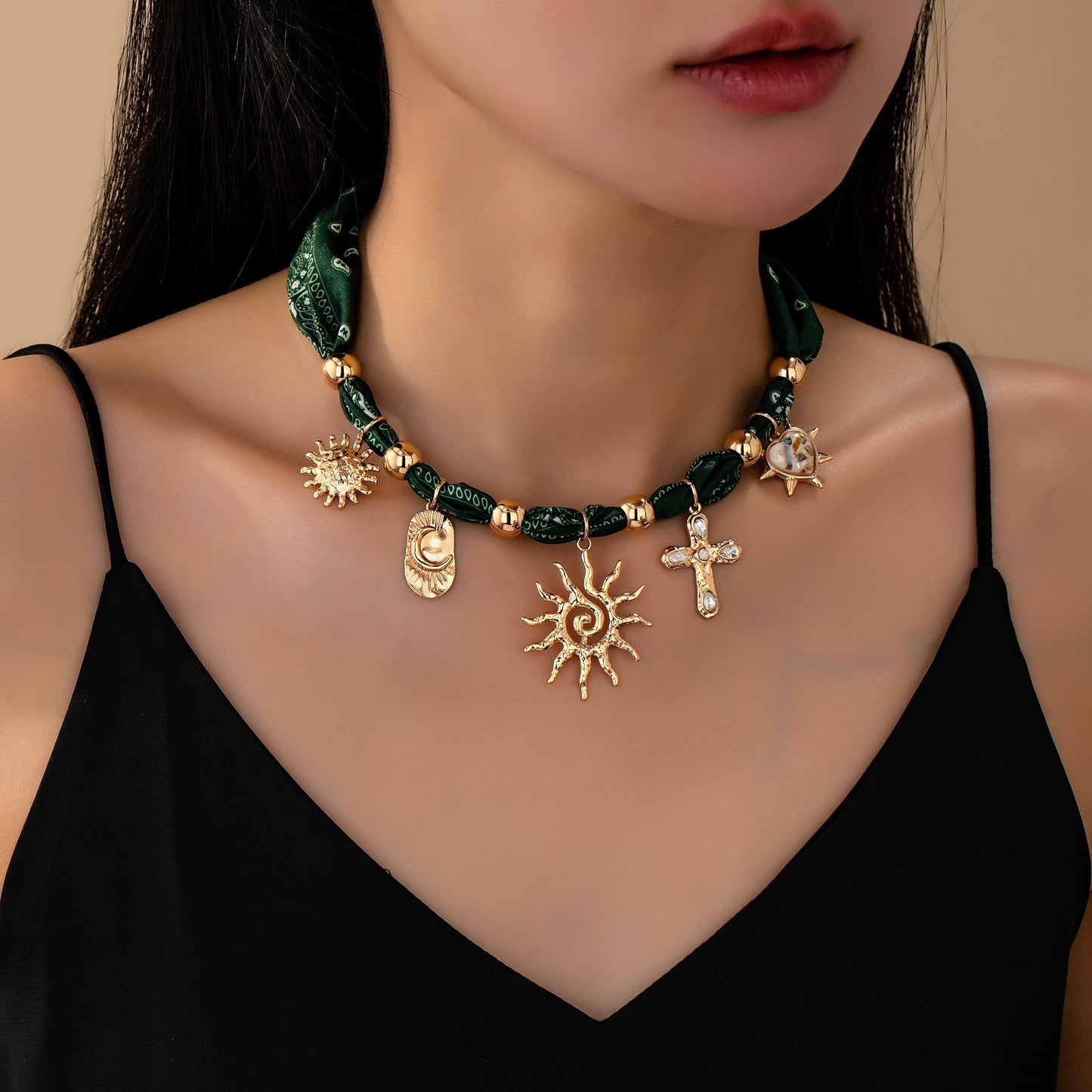 HANDMADE SCARF NECKLACE-SUNBLAST CROSS HEART MOON | 80N92552