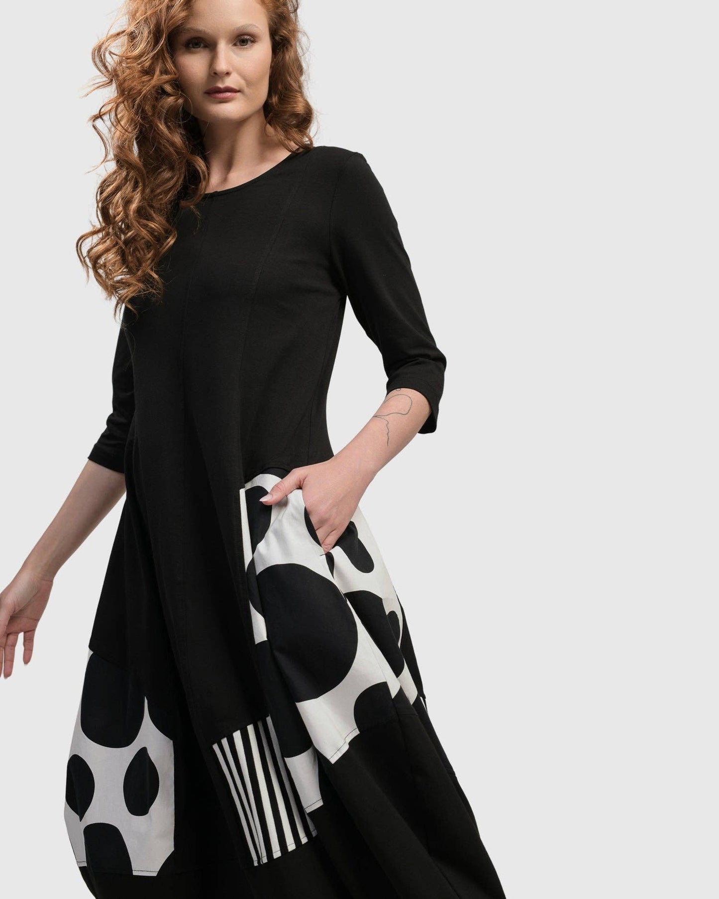 Urban Broadway Cocoon Dress, Mono