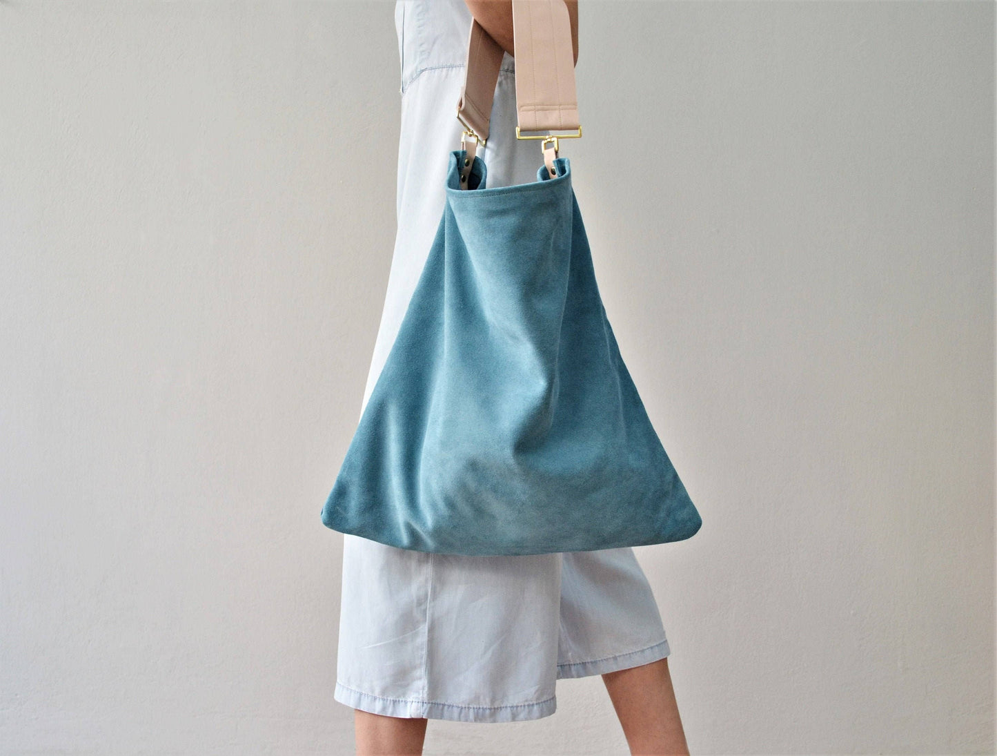 Akathi soft bag in jeans blue