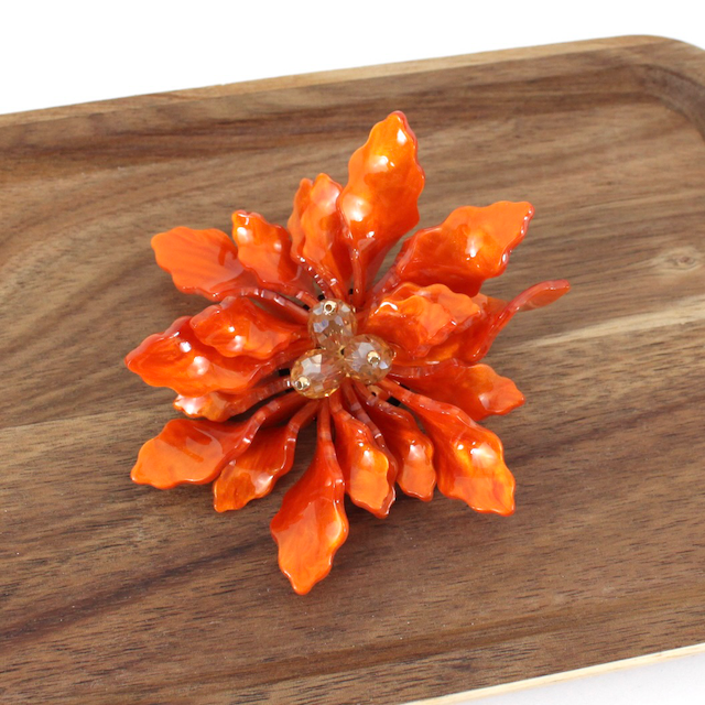 B23062 Shine Flower Brooch