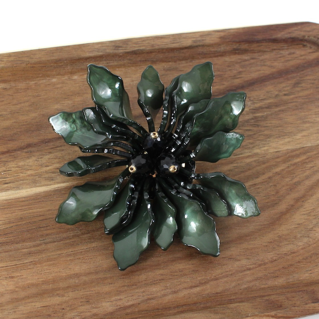 B23062 Shine Flower Brooch