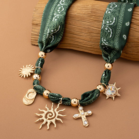 HANDMADE SCARF NECKLACE-SUNBLAST CROSS HEART MOON | 80N92552