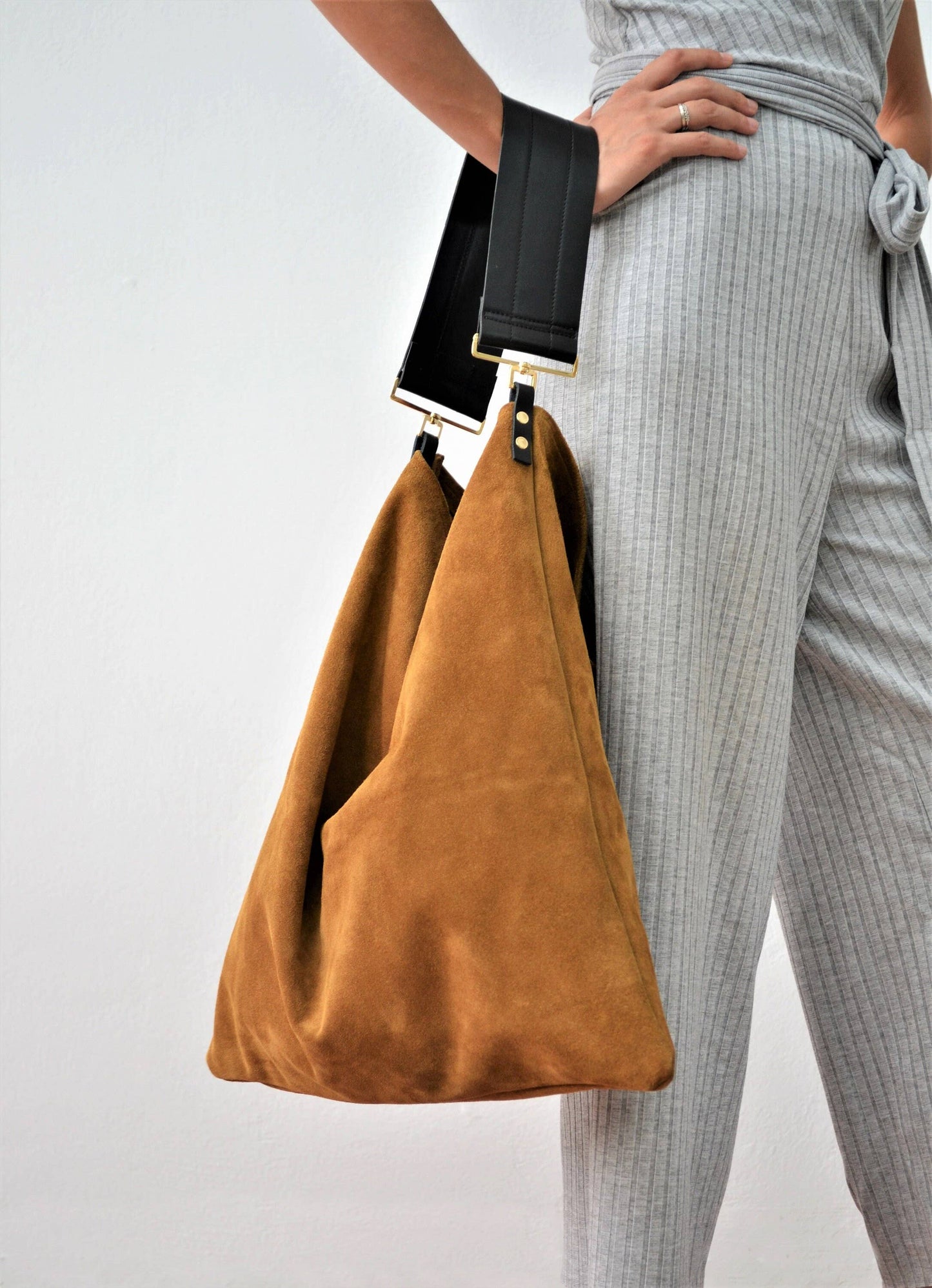 Akathi soft bag in caramel