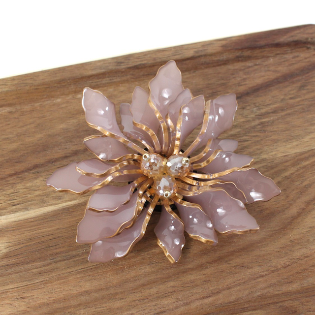 B23062 Shine Flower Brooch