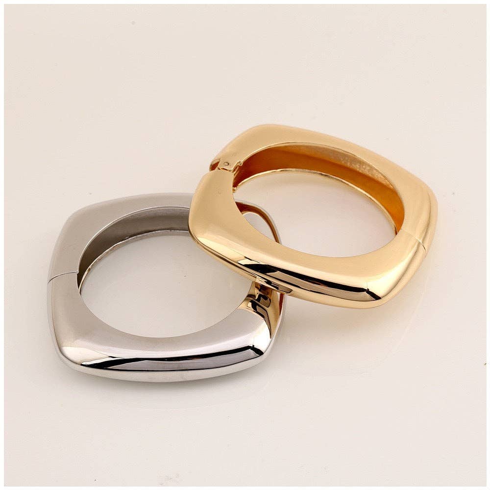 Stylish Chunky Wide Bangle Bracelet DP25F819