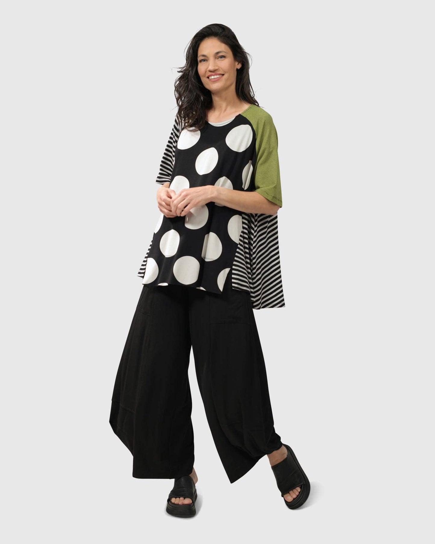 ESSENTIAL PUNTO POCKETS PANTS, BLACK