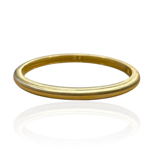 GOLD RIVA BANGLE