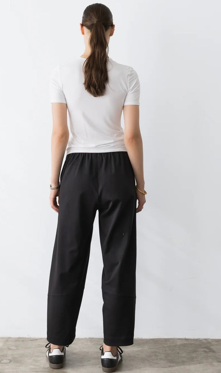 BLACK PONTE KNIT BARREL PANT