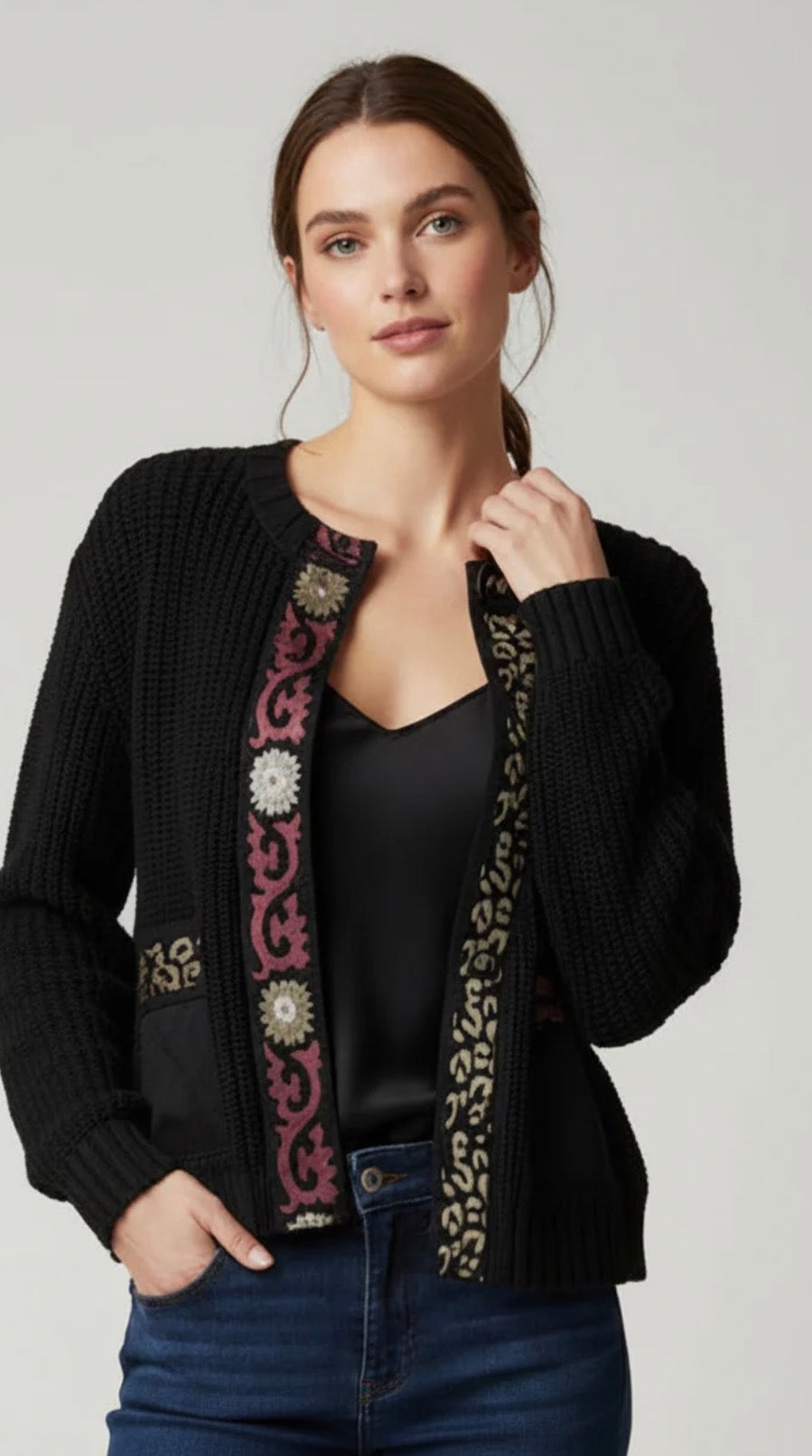 Ellie Cardigan in Black