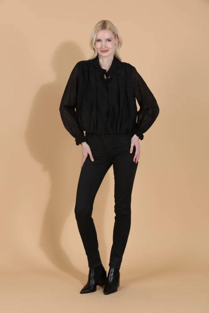 Silk Tencel Blouse with Lace Collar