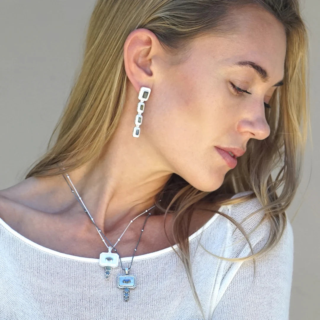 Vintage Silver Labradorite Dalia Necklace