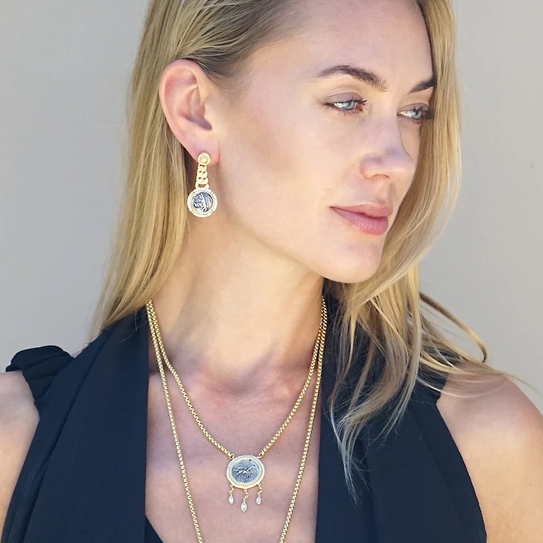 Gold Aras Necklace