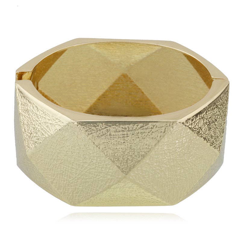 Stylish Chunky Wide Bangle Bracelet DP25F819