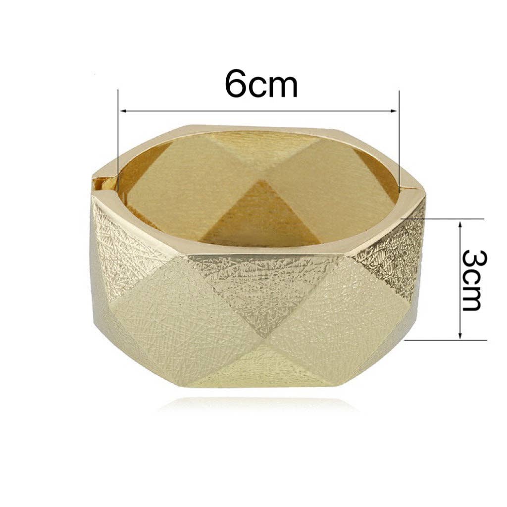 Stylish Chunky Wide Bangle Bracelet DP25F819