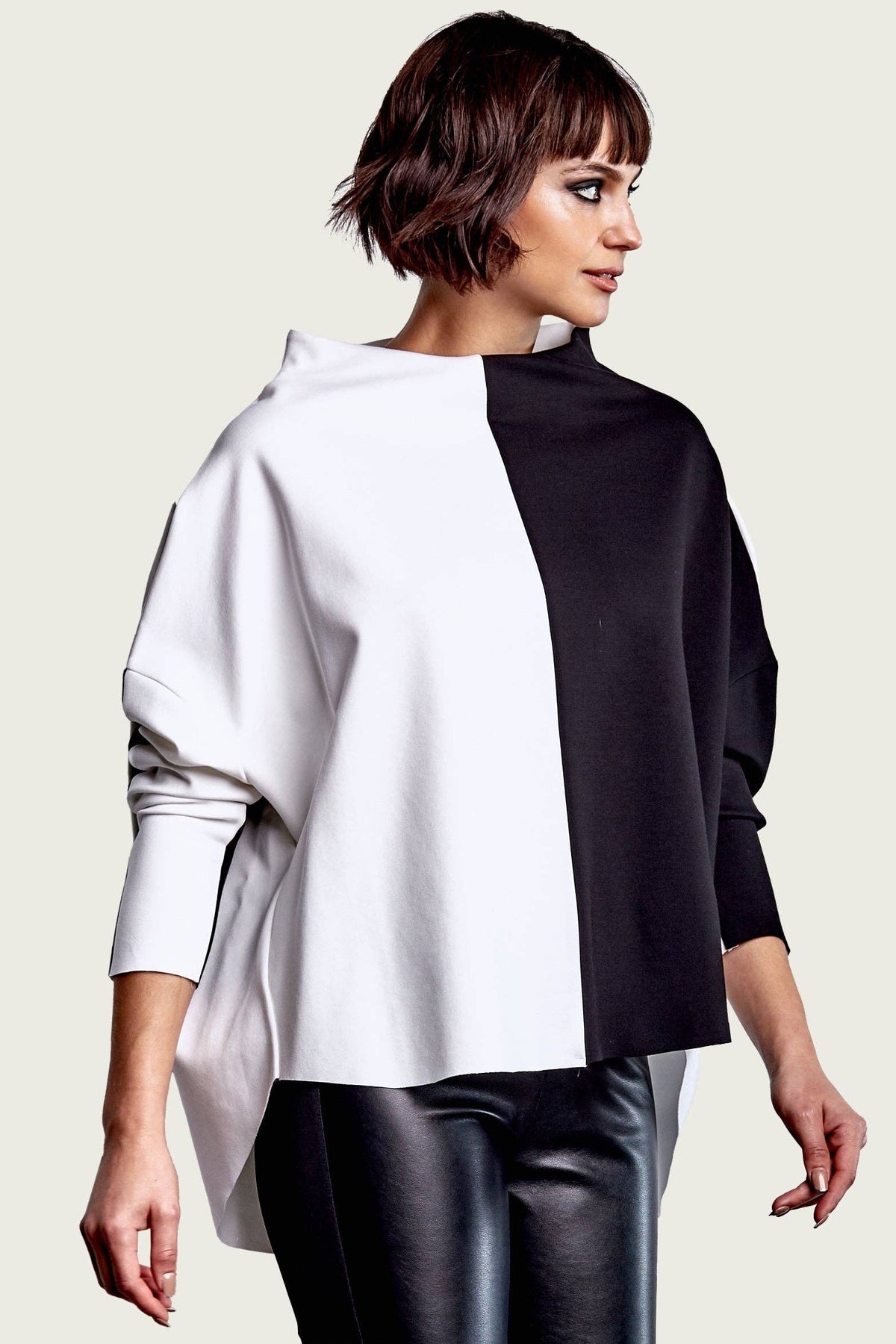 Scuba 2 Tone Top - Black/White