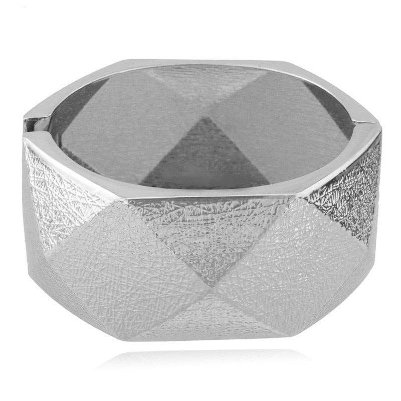 Stylish Chunky Wide Bangle Bracelet DP25F819